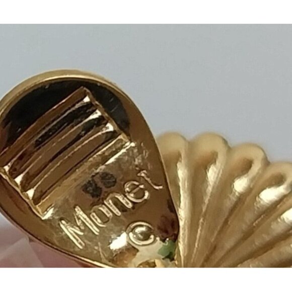 Vintage Monet Gold Faux Pearl Clip-On Earrings Signed - Picture 4 of 4